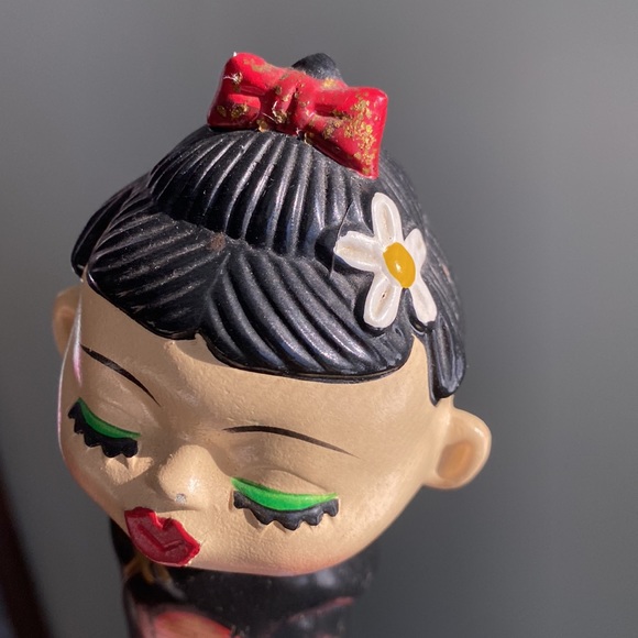 3/$30 💖 VTG lovely Asian bobblehead and piggy bank figurine - Picture 8 of 8